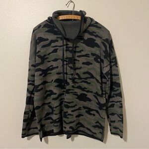 Rachel Zoe Camo Cowlneck sweater - Medium